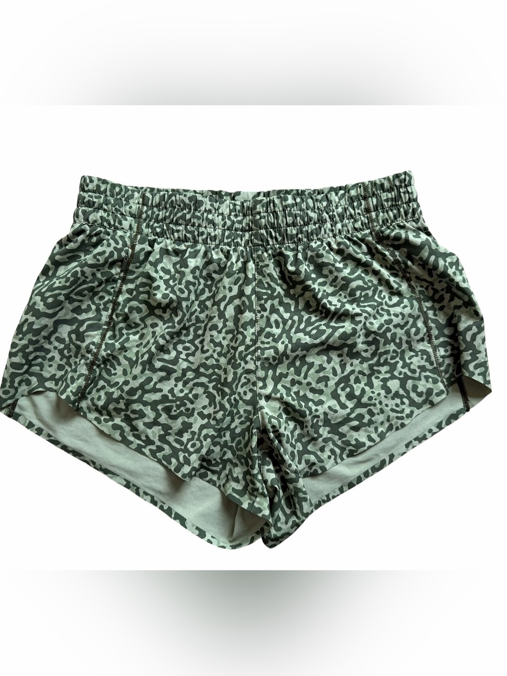 Athleta Hustle Shorts 3” Womens XS Green Lightweight Stretch Running Activewear - Picture 3 of 6